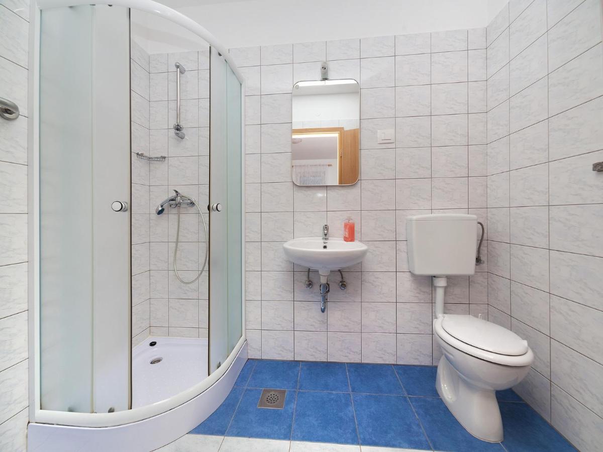 Apartments Barbara Brseč 외부 사진